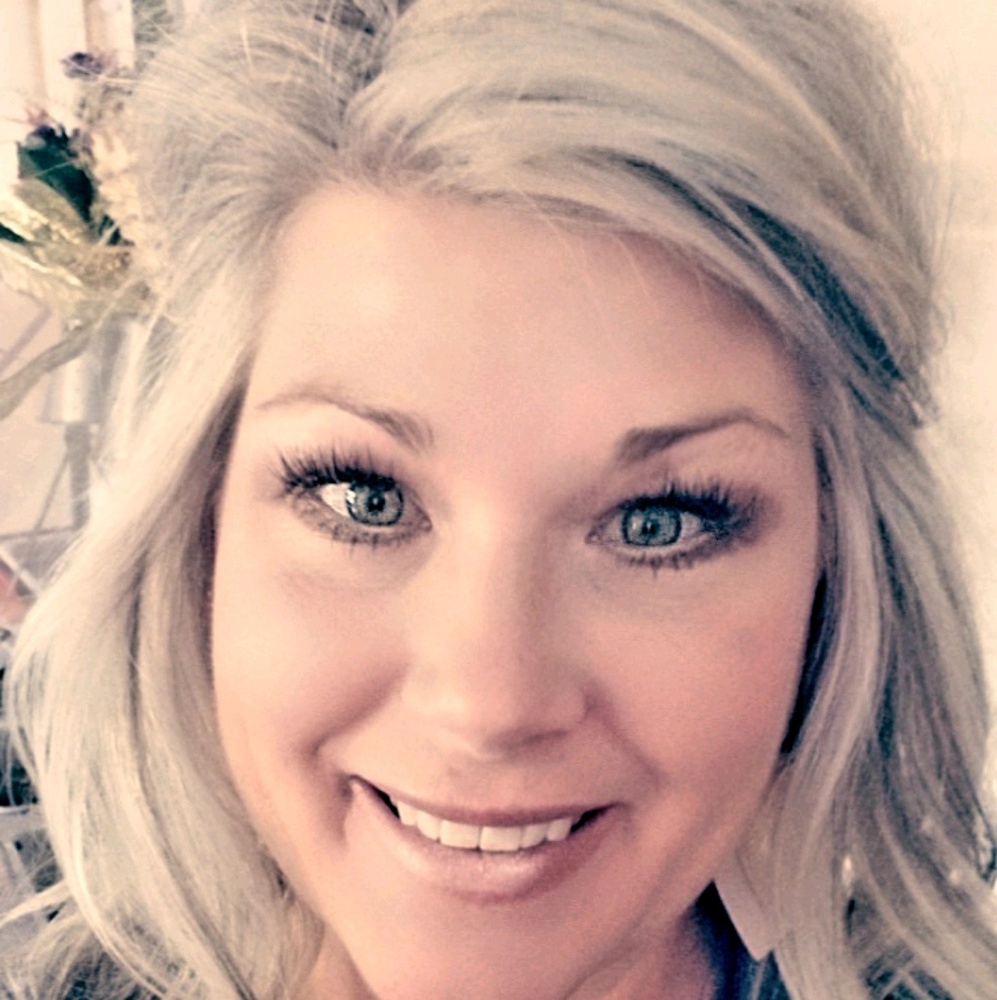 Meet your Posher, Stacy